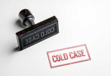 Garage Grave Shocker – Identity Revealed Rubber stamp with the words COLD CASE next to a stamped impression