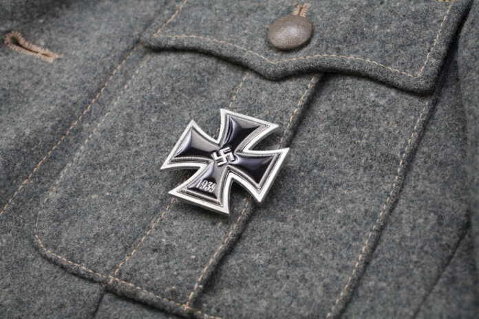 Nazi,German,Award,Iron,Cross,On,Uniform